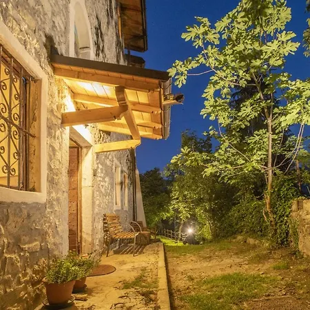 Dom wakacyjny La Casa Del Bosco *